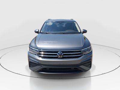 2024 Volkswagen Tiguan - Photo 2