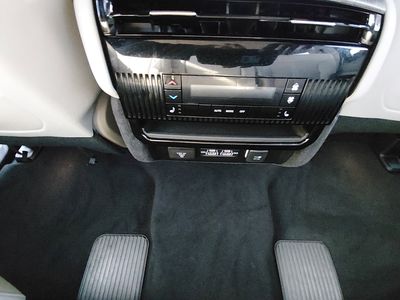 2024 Jeep Wagoneer - Photo 21