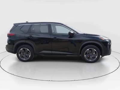 2024 Nissan Rogue - Photo 8