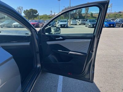 2024 Volkswagen Taos - Photo 15