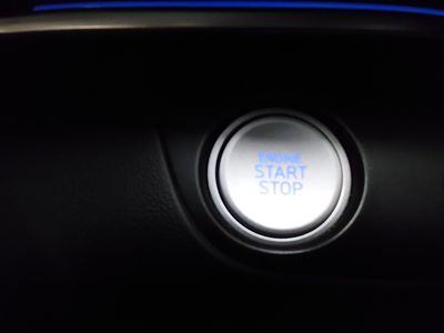 2024 Hyundai Elantra — photo 18 view