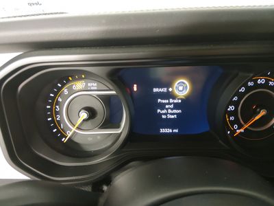2025 Jeep Wrangler - Photo 14
