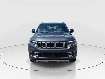 2024 Jeep Wagoneer - Photo 2