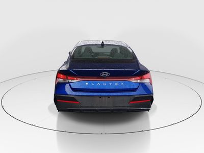 2024 Hyundai Elantra - Photo 6