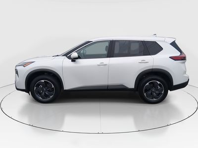 2024 Nissan Rogue - Photo 4