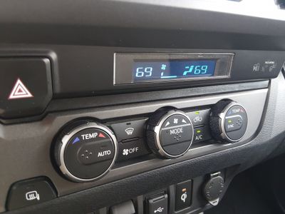 2023 Toyota Tacoma 2WD - Photo 17