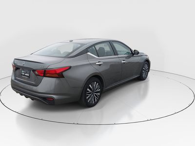 2024 Nissan Altima - Photo 7