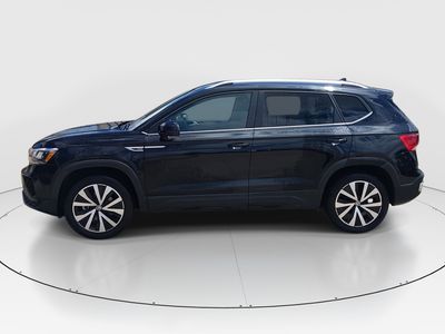 2024 Volkswagen Taos - Photo 4