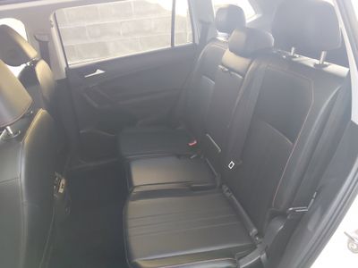 2024 Volkswagen Tiguan - Photo 21