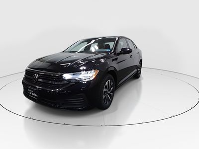 2024 Volkswagen Jetta - Photo 3