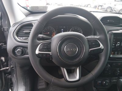 2023 Jeep Renegade - Photo 12