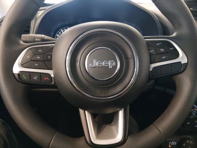 2023 Jeep Renegade - Photo 12