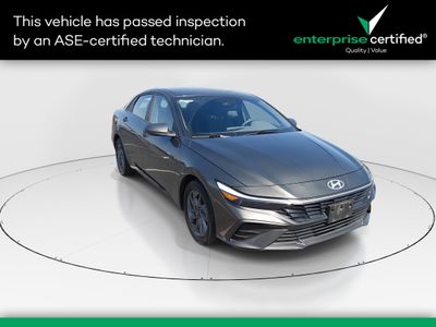 2024 Hyundai Elantra - Photo 1