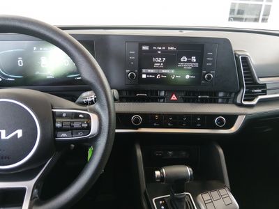 2025 Kia Sportage — photo 19 view