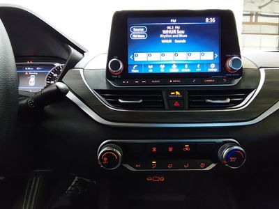 2025 Nissan Altima - Photo 18