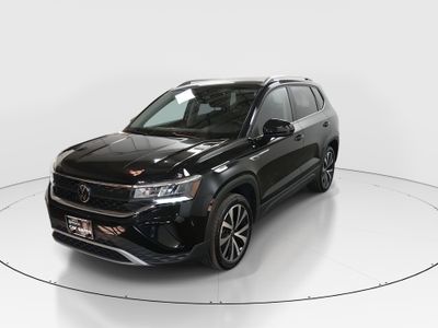2024 Volkswagen Taos - Photo 3