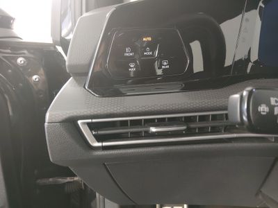 2024 Volkswagen Golf GTI - Photo 13