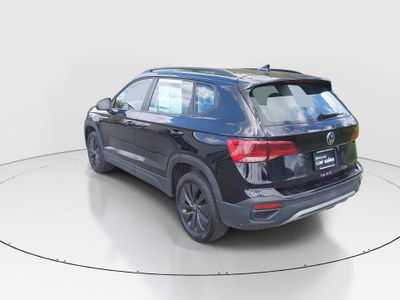 2024 Volkswagen Taos - Photo 5