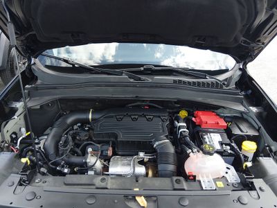 2023 Jeep Renegade - Photo 9