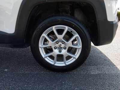 2023 Jeep Renegade - Photo 10