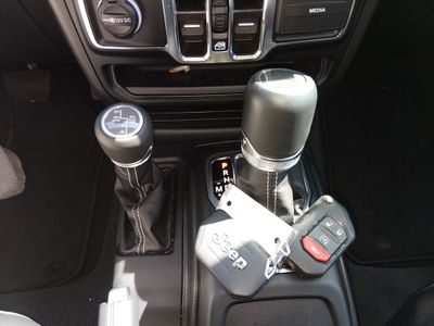 2023 Jeep Wrangler 4xe - Photo 15