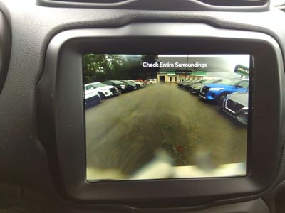 2023 Jeep Renegade - Photo 20
