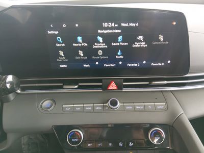 2024 Hyundai Elantra - Photo 20
