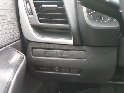 2023 Nissan Rogue - Photo 12