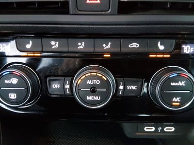 2024 Volkswagen Jetta - Photo 17