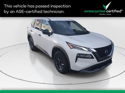 2022 Nissan Rogue FWD S — front three-quarter view
