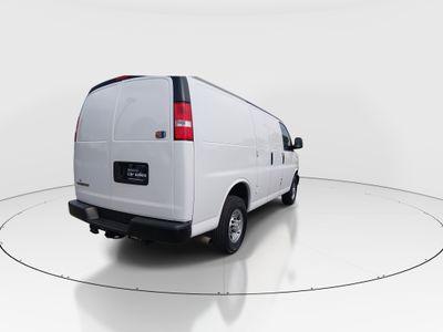 2023 Chevrolet Express Cargo Van - Photo 7