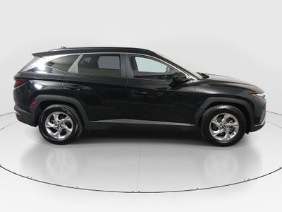 2024 Hyundai Tucson — photo 8 view