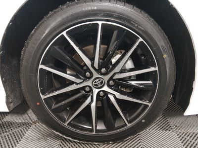 2024 Toyota Camry - Photo 10