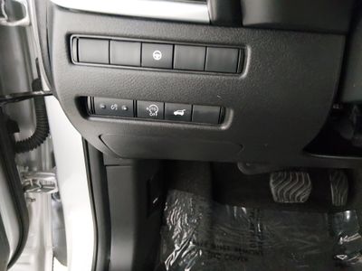 2024 Nissan Rogue — photo 13 view