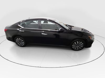 2024 Nissan Altima - Photo 8