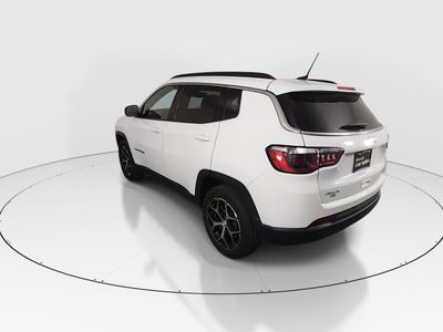 2024 Jeep Compass - Photo 5