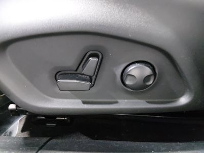 2024 Jeep Compass - Photo 18
