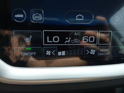 2024 Subaru Ascent - Photo 18