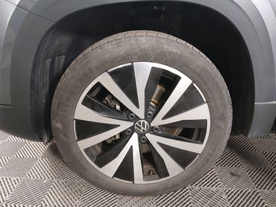 2024 Volkswagen Taos - Photo 10