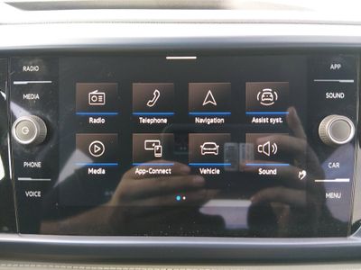 2024 Volkswagen Taos - Photo 18