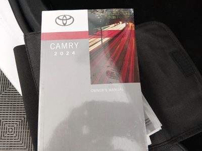 2024 Toyota Camry - Photo 19