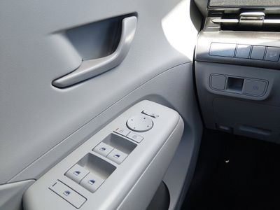 2024 Hyundai Kona - Photo 13