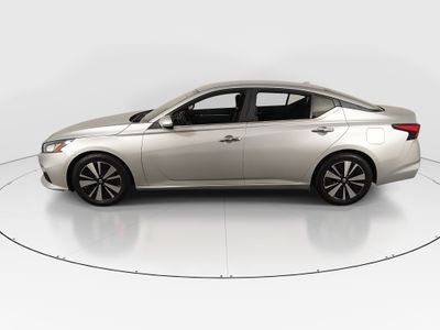 2022 Nissan Altima - Photo 4