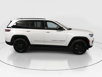 2025 Jeep Grand Cherokee - Photo 8
