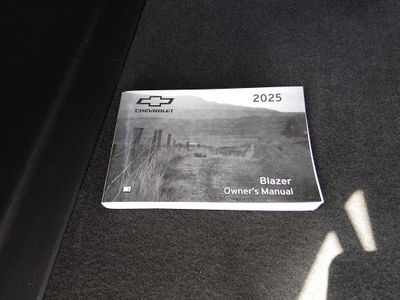 2025 Chevrolet Blazer - Photo 19