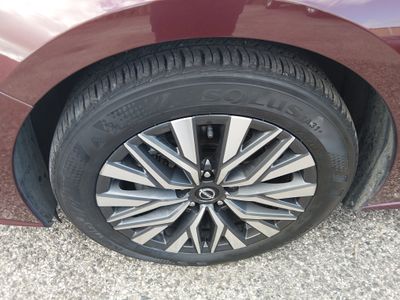 2024 Nissan Altima - Photo 10