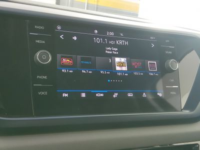 2022 Volkswagen Taos - Photo 19