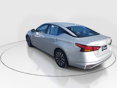 2024 Nissan Altima - Photo 5