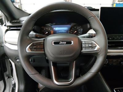 2024 Jeep Compass - Photo 12