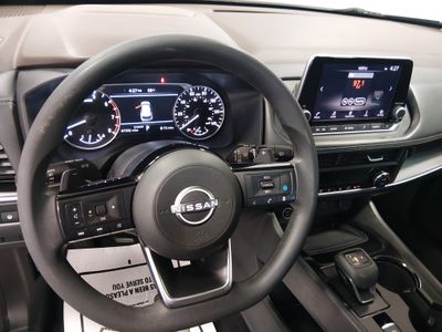 2023 Nissan Rogue - Photo 12
